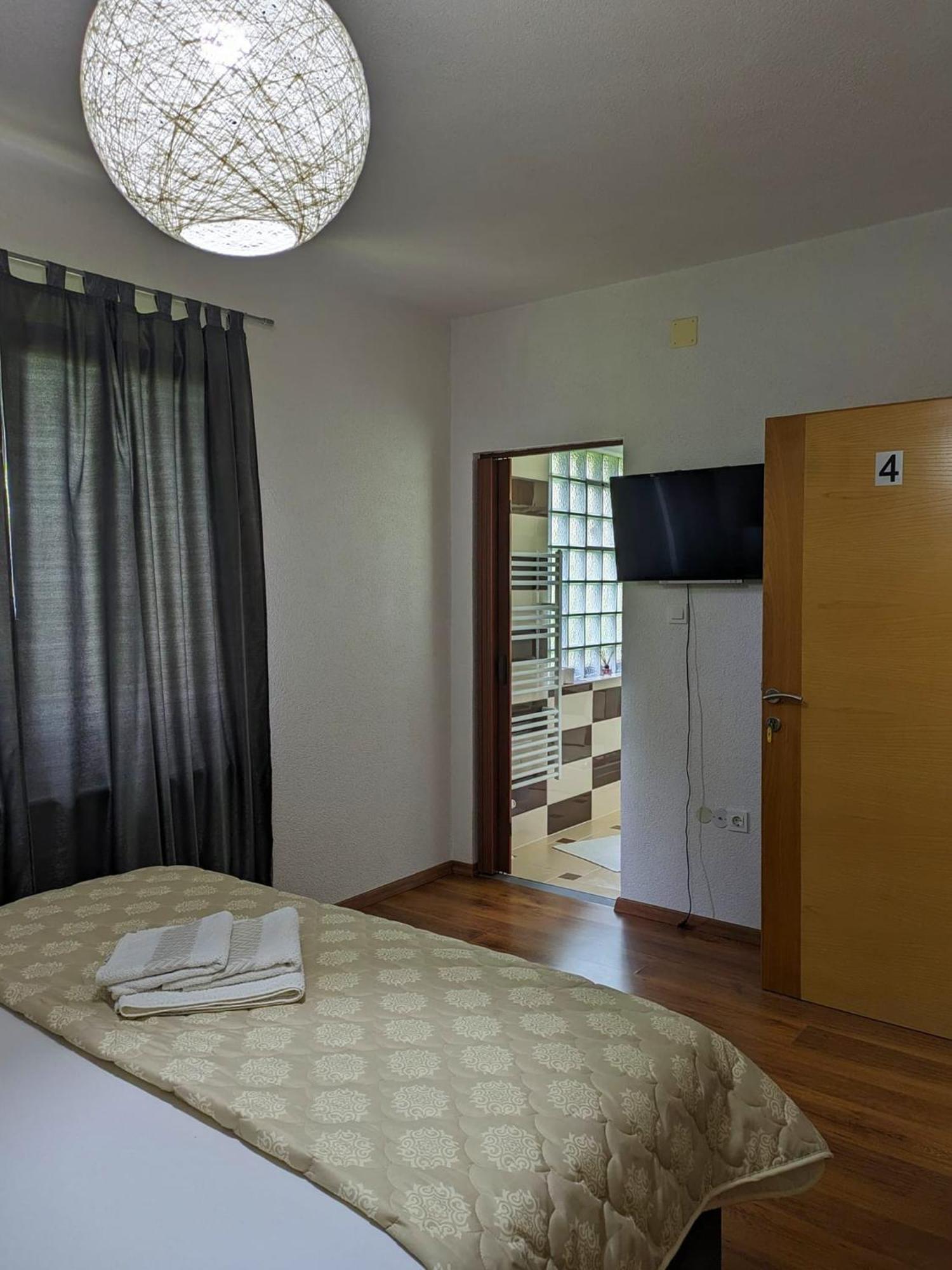 Vacation Home Keskic Velika Gata Dış mekan fotoğraf